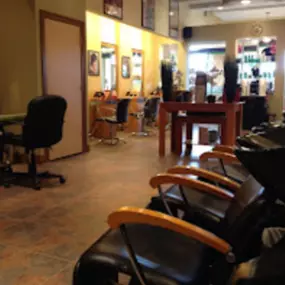 Bild von Shear Perfection Salon and Spa | Full Service Hair Salon