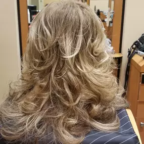 Bild von Shear Perfection Salon and Spa | Full Service Hair Salon