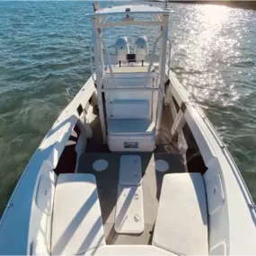 Miami Beach Tour 23ft Formula Thunderbird Full Day or Half Day Boat Charter