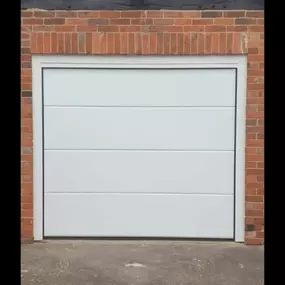 Bild von Speedy Garage Doors Ltd