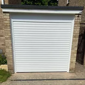 Bild von Speedy Garage Doors Ltd