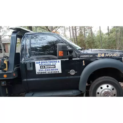 Logo from A & B Quick Towing & Recovery