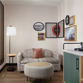 Guest room