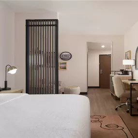 Guest room