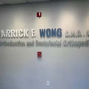 For over 25 years, Dr. Garrick Wong has built a reputation as an exceptional orthodontist, creating beautiful, healthy smiles for children and adults within Greenwich, CT and its surrounding communities.

Our boutique office believes there is no one-size-fits-all plan in orthodontics and that’s why Dr. Wong develops comprehensive treatment plans to address each patient’s unique needs. The end result is a beautiful smile and confidence that lasts a lifetime.

Located at 453 E Putnam Ave, located 