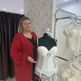 Bild von Linie 8 Brautmoden - Curvy Bride München