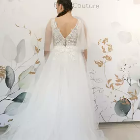 Bild von Linie 8 Brautmoden - Curvy Bride München