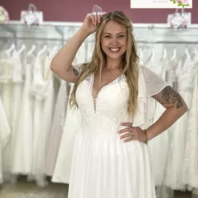 Bild von Linie 8 Brautmoden - Curvy Bride München