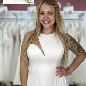 Bild von Linie 8 Brautmoden - Curvy Bride München