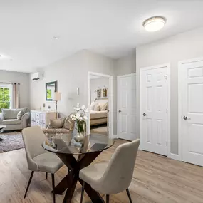 Dining Room at Lofts at 335