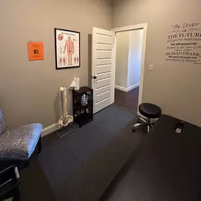 Total Health Chiropractic Ft. Oglethorpe treatment room