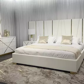 Modern White Bedroom Set