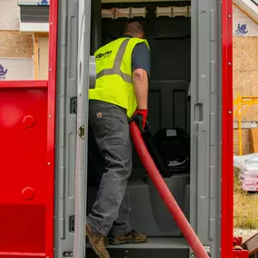 Bild von redbox+ Dumpsters of Denver South Metro