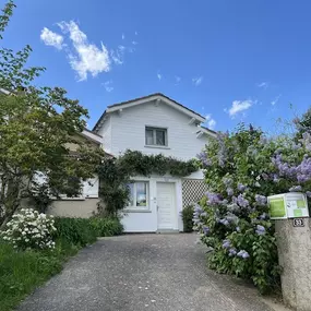 Bild von Chambres d'hôtes à Maringes 42140 L'Escale du Loup Blanc