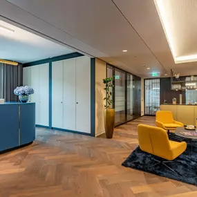 Innenansicht Büro HDI Versicherungen: Rainer Ernst in Hamburg