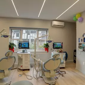 Bild von Battery Park Pediatric & Orthodontic Dentists