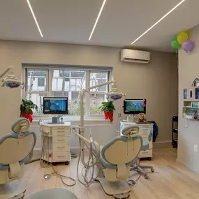 Bild von Battery Park Pediatric & Orthodontic Dentists