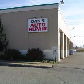 Bild von Dan's Auto Repair Inc