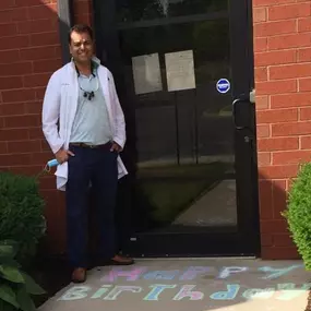 Bild von Dr. Nadeem Khan, DDS: Great Smiles Family Dentistry