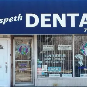 Bild von Maspeth Dental - HL