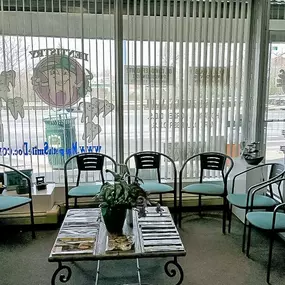 Maspeth Dental waiting area