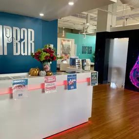 Bild von THE DRIPBaR Charlottesville VA