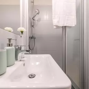 Single Studio Bathroom