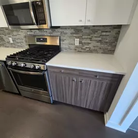 Kitchen Backsplash Installation