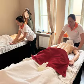 Behandlung - 4asia ART & SPA | Thai-Massage | München