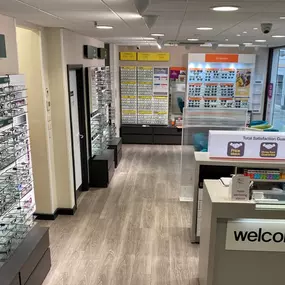 Bild von Vision Express Opticians - Rugby - Clock Towers Shopping Centre