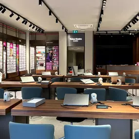 Bild von Vision Express Opticians - Exeter