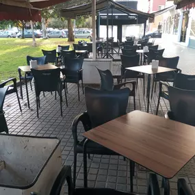 Taberna_Asador_Entretapas_Cordoba_terraza_2.jpeg