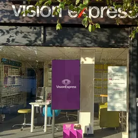 Bild von Vision Express Opticians - New Milton