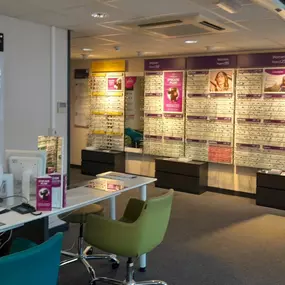 Bild von Vision Express Opticians - Pembroke Dock