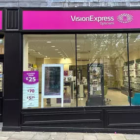 Bild von Vision Express Opticians - Chesterfield