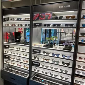 Bild von Pearle Opticiens Sint-Pieters-Leeuw - Shopping Pajot