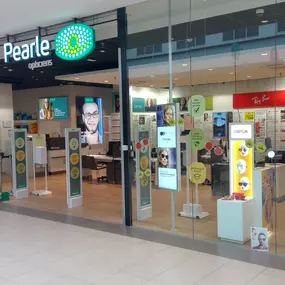 Bild von Pearle Opticiens Kuurne - Ringshopping Center Kortrijk Noord