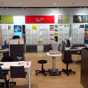 Bild von Pearle Opticiens Kuurne - Ringshopping Center Kortrijk Noord