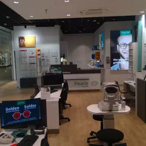 Bild von Pearle Opticiens Kuurne - Ringshopping Center Kortrijk Noord