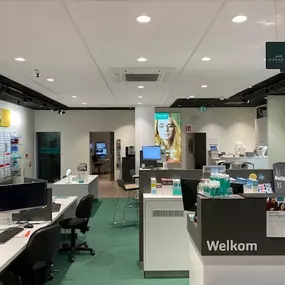 Bild von Pearle Opticiens Enschede - Deppenbroek