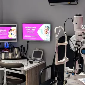 Bild von Vision Express Opticians - Salisbury