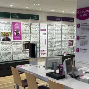 Bild von Vision Express Opticians - Wrexham