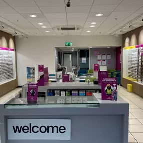 Bild von Vision Express Opticians - Corby