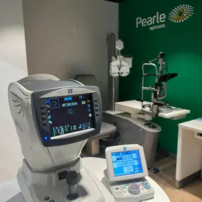 Bild von Pearle Opticiens Strombeek-Bever - Carrefour