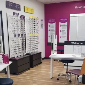 Bild von Vision Express Opticians at Tesco - Gloucester, Delta Way