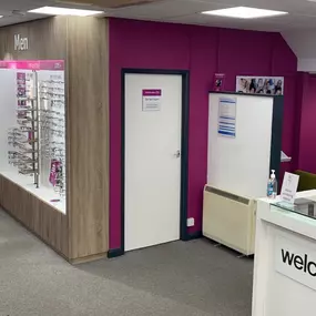 Bild von Vision Express Opticians - Teignmouth