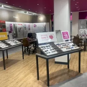 Bild von Vision Express Opticians - Cardiff