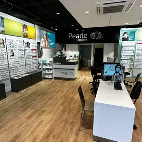 Bild von Pearle Opticiens Amsterdam - Zuid