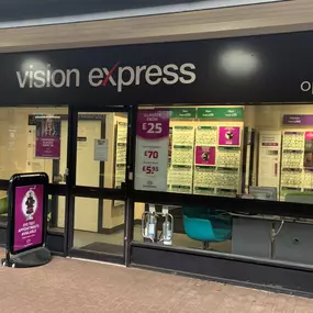 Bild von Vision Express Opticians - Buckingham