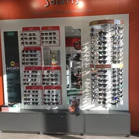 Bild von Pearle Opticiens Mechelen - Carrefour